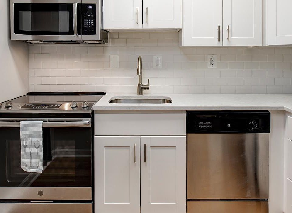 Latrobe Apartment Homes 1325 15th St NW Washington DC Zillow