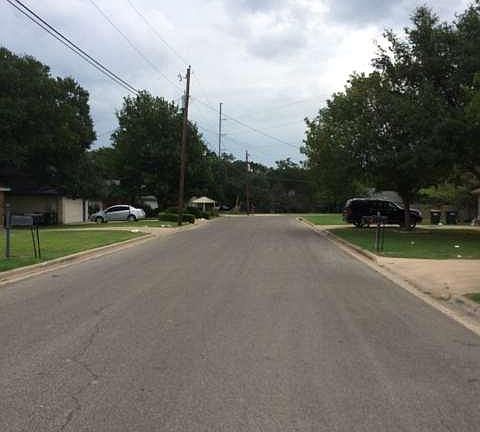 4th image of 915 Garden Meadow Dr