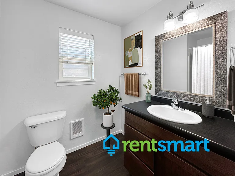 2245 South Ave W #201 — Photo 6