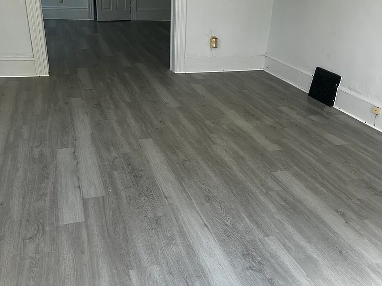 7009 Hecker Ave — Photo 31