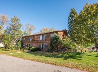 301 2nd Ave N, Dent, MN 56528