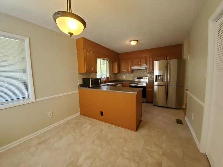 6400 Hollyhock Ct — Photo 18