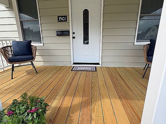2nd image of 3501 10th Ave
