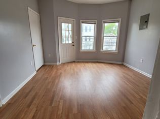 105 Grant Ave #2, Jersey City, NJ 07305