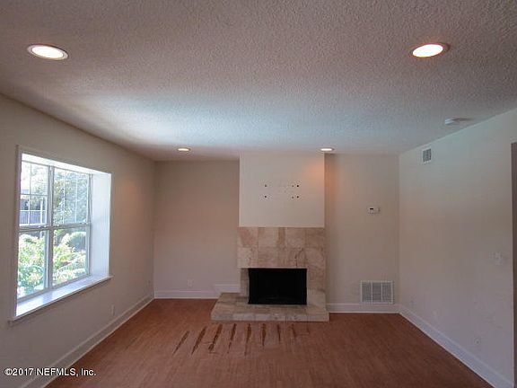 2nd image of 3434 Blanding Blvd Unit 246