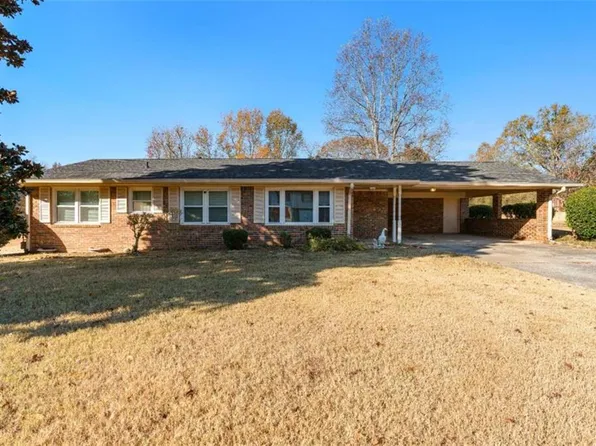 4753 Bell Cir SE, Conyers, GA 30094