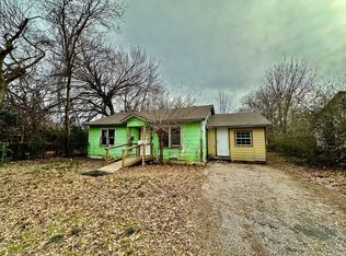 210 North Ave, Whitesboro, TX 76273