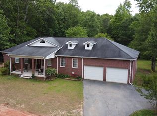 98 Windom Dr, Carrollton, GA 30116