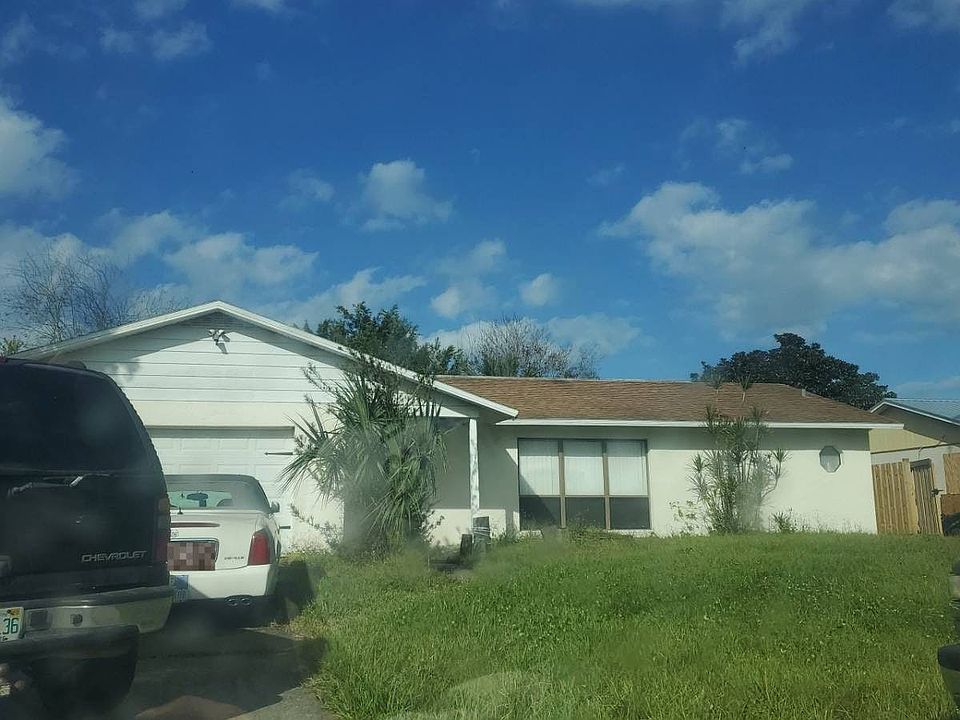 1st image of 313 Cherrywood Ln