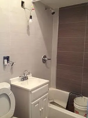 Rented by Full Time Management | media 27