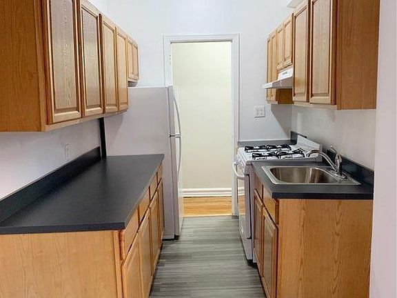 2nd image of 7609 34th Ave APT 611