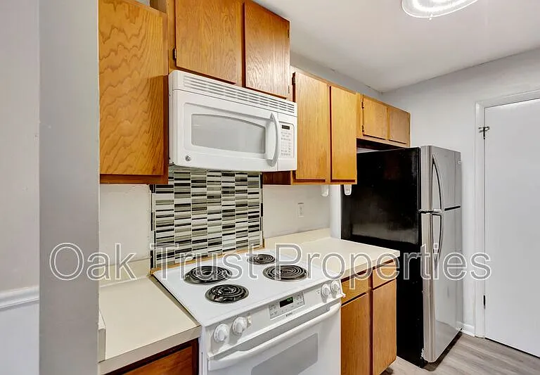 2167 Spoleto Ln — Photo 10