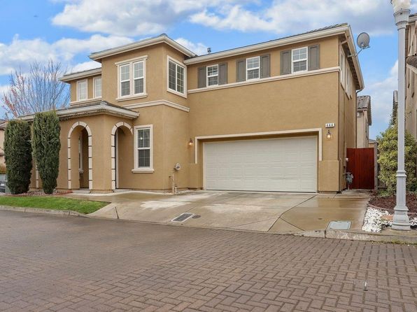 444 Via Marco Ln
