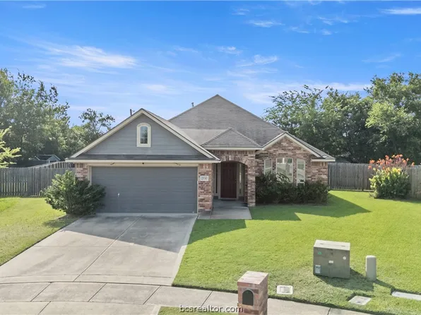 2530 Elkhorn Trl, Bryan, TX 77803