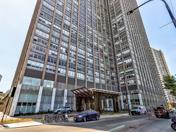 655 W Irving Park Rd APT 3116, Chicago, IL 60613