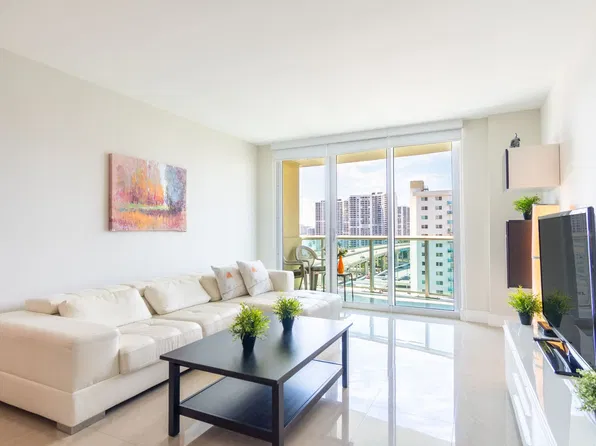 19370 Collins Ave, North Miami Beach, FL