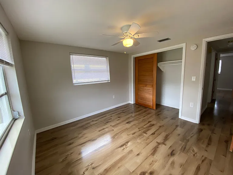 6041 13th Ave — Photo 36
