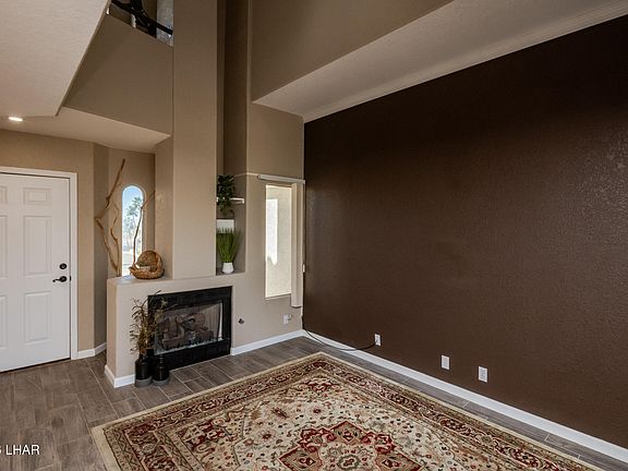 4th image of 420 Acoma Blvd S Unit 39