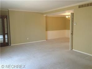 3rd image of 12 E Carriage Dr #12