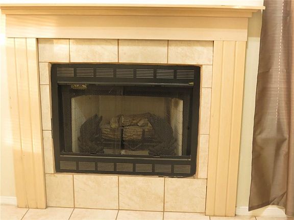 5th image of 1738 Gambel Quail Dr