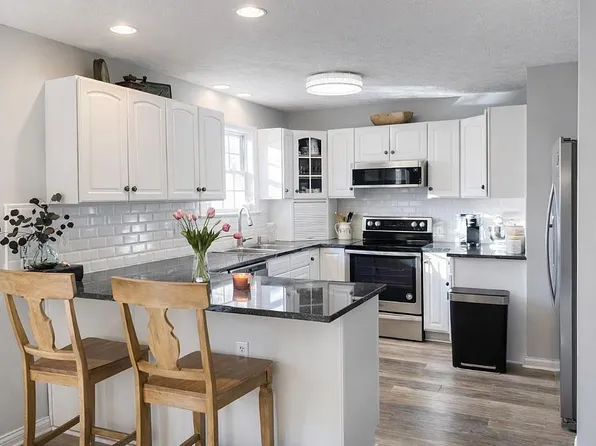 70 South St, Cedarville, OH 45314