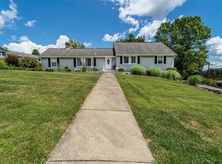 12 Oxford Dr, Endicott, NY