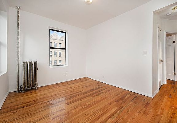 5th image of 514 W 170th St APT 51
