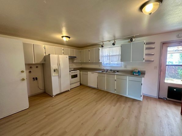 5532 Homer Dr