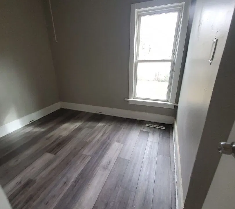 3746-3748 N Port Washington Ave. (Duplex)(Ace Property)