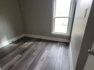 3746-3748 N Port Washington Rd, Milwaukee, WI 53212