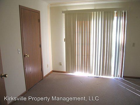 5th image of 1503 Crown Dr