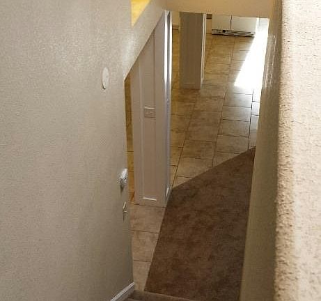 4th image of 200 E Jemez St