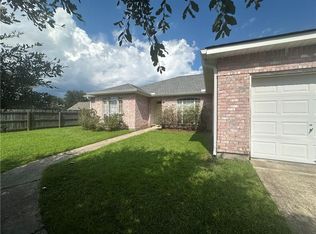 1002 Janette Ct, Slidell, LA 70461