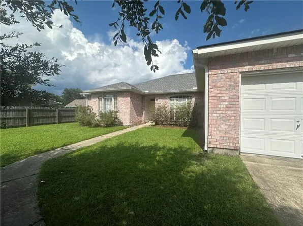 1002 Janette Ct, Slidell, LA 70461