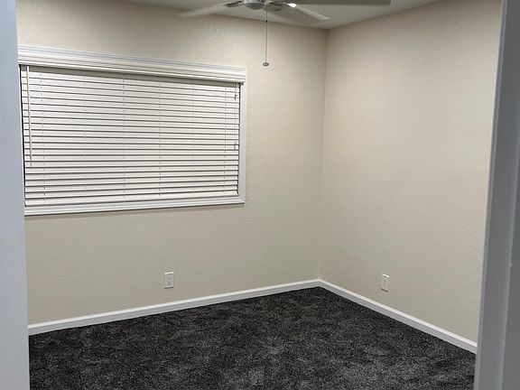 4th image of 26077 Lawton Ct