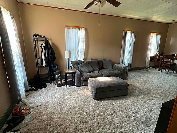 5th image of 353 Creve Coeur St