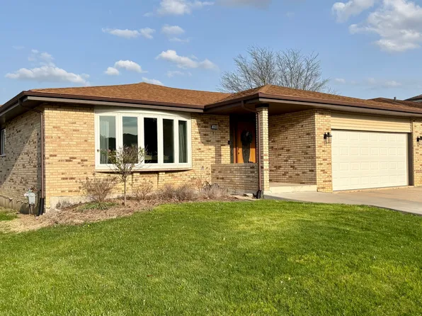 15509 Brianne Ln, Oak Forest, IL 60452