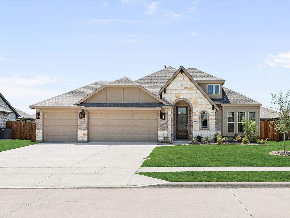 1st image of 902 Willowbanks Dr