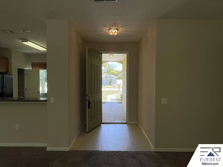 2 Roxboro Dr — Photo 6