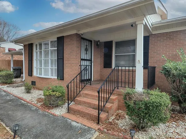 3887 Hartford St, Winston Salem, NC 27106