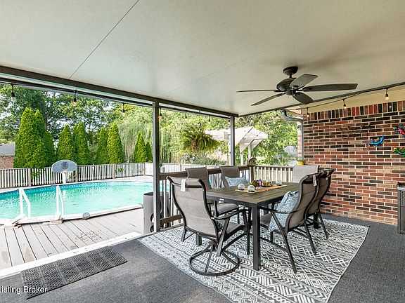 3rd image of 3604 Burkland Blvd