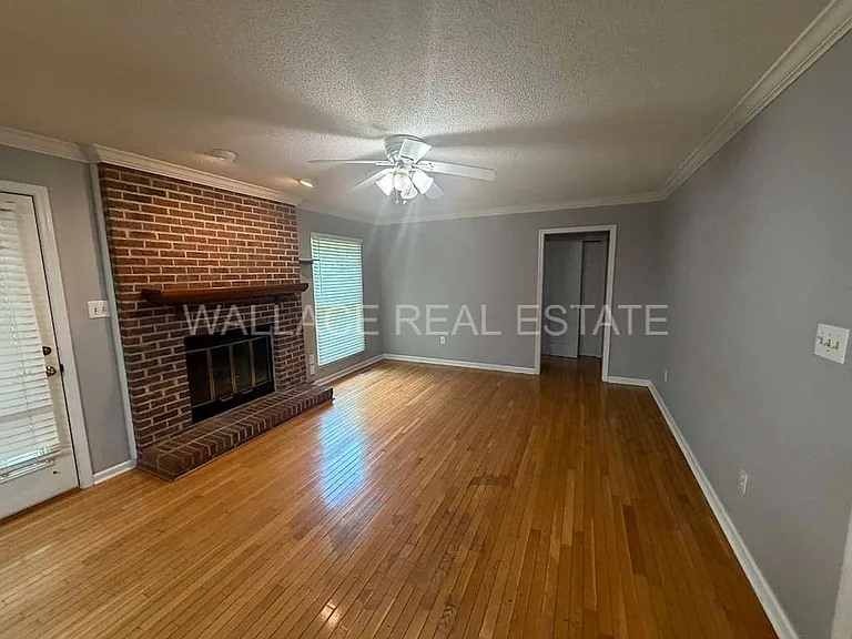 1209 Halifax Rd — Photo 7