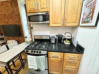 Rented by J PRESTON AND ASSOCIATES INC