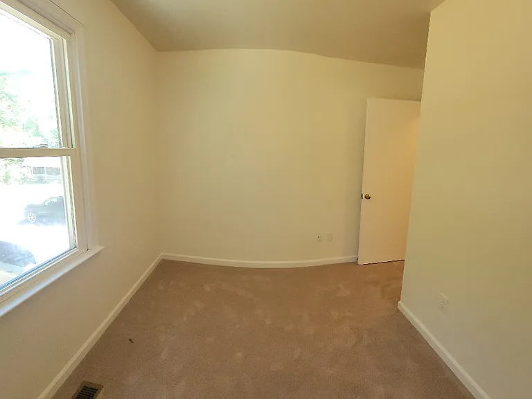104 Crutchfield Cir — Photo 22