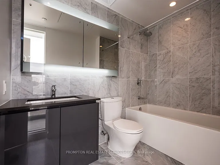 115 McMahon Dr #510 — Photo 4