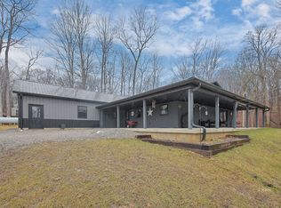 10867 Township Road 56 NE, Mount Perry, OH 43760