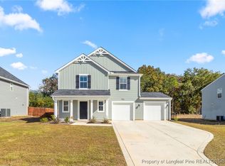 129 Chinook Ln, Raeford, NC 28376