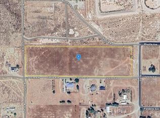 6081 Felsite Ave, Rosamond, CA 93560