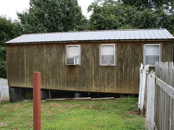 3rd image of 4735 Mullendore St