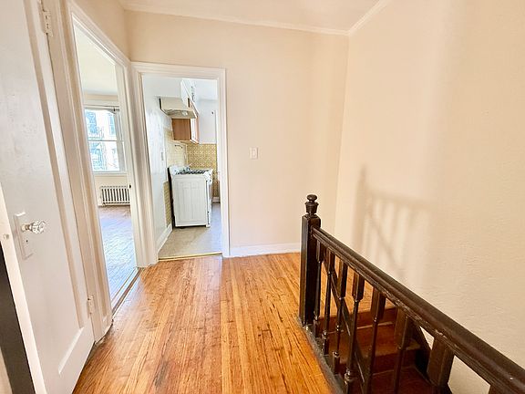 2nd image of 31-49 32nd St #2